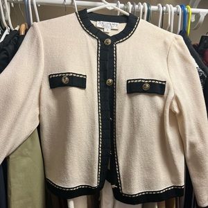 St. John blazer small size 2